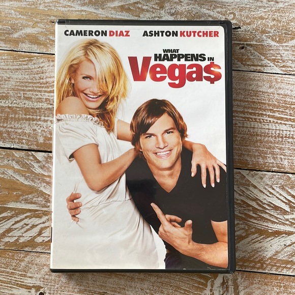 3/$15 u pick dvds📀or 1 for $9~What Happens in Vegas - Picture 1 of 7